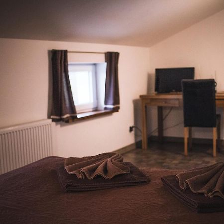 Ventspils Centra Apartamenti Ngoại thất bức ảnh