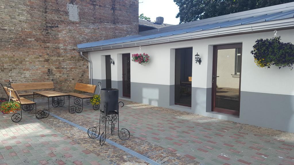Ventspils Centra Apartamenti Ngoại thất bức ảnh