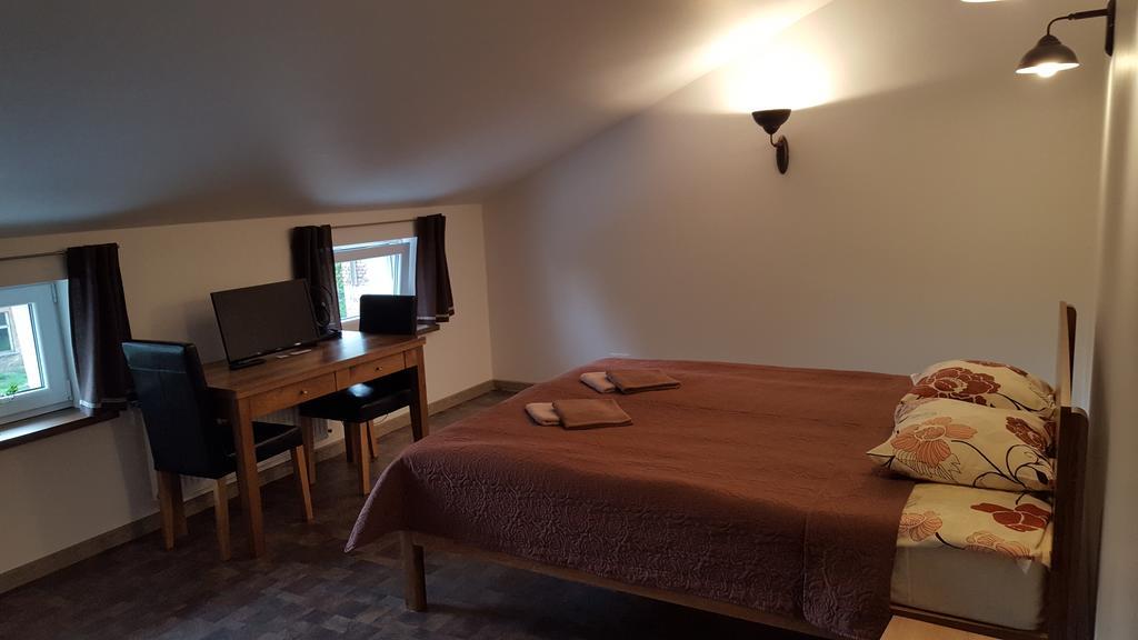 Ventspils Centra Apartamenti Ngoại thất bức ảnh