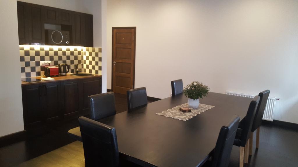 Ventspils Centra Apartamenti Ngoại thất bức ảnh