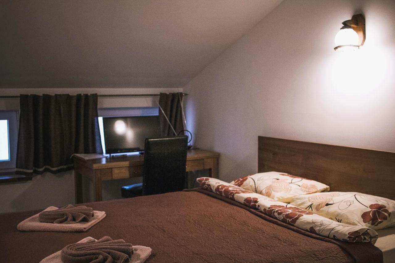 Ventspils Centra Apartamenti Ngoại thất bức ảnh